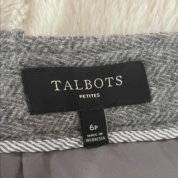 Talbots Classic Gray Like New Wool Skirt Double Lined Size 6P Work/Staple - Picture 3 of 6